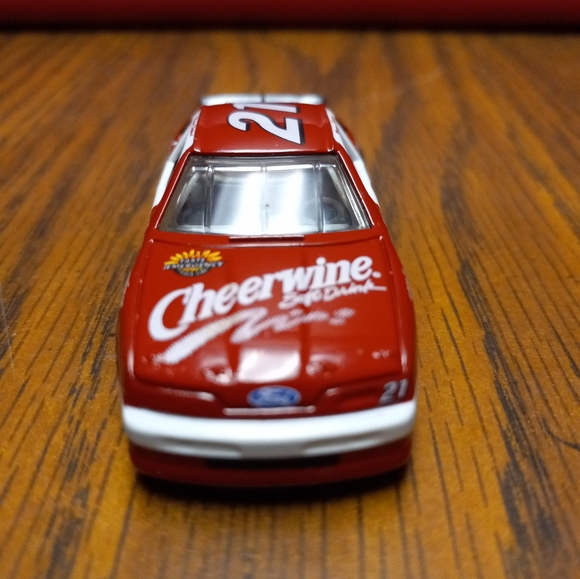 Vintage Cheerwine 1:64 Scale Die-Cast Thunderbird. - Picture 6 of 7